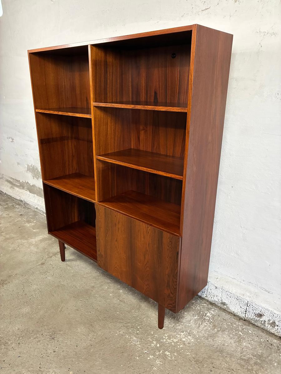Rosewood bookcase 121x149x29
