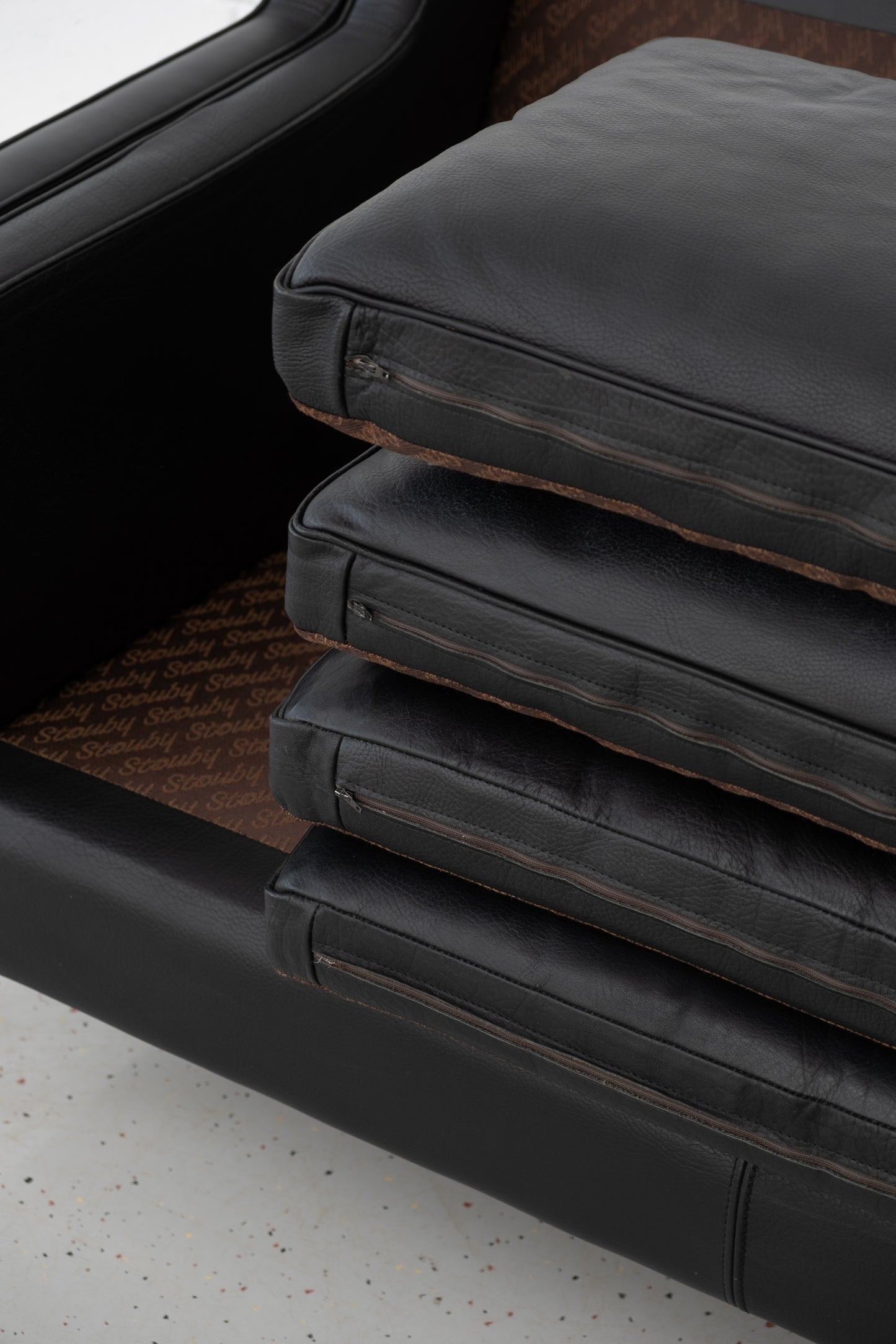 Stouby black leather sofa
