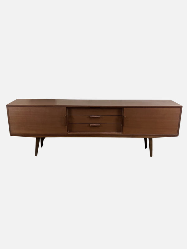 Low teak sideboard 190x64x35