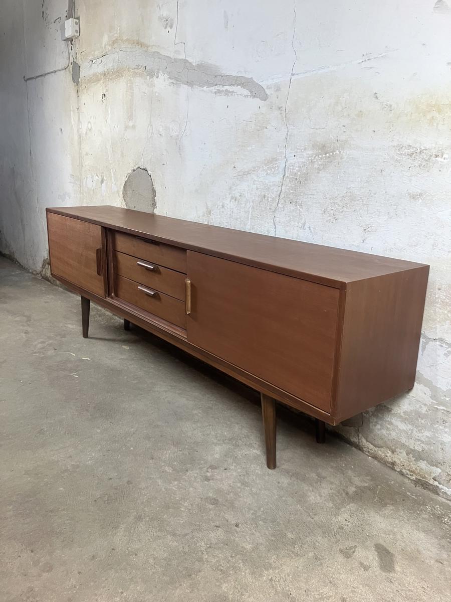 Low teak sideboard 190x64x35