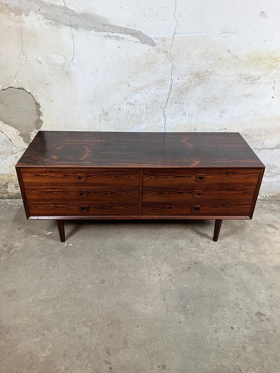 Low Rosewood sideboard by Brauer 135x57x50