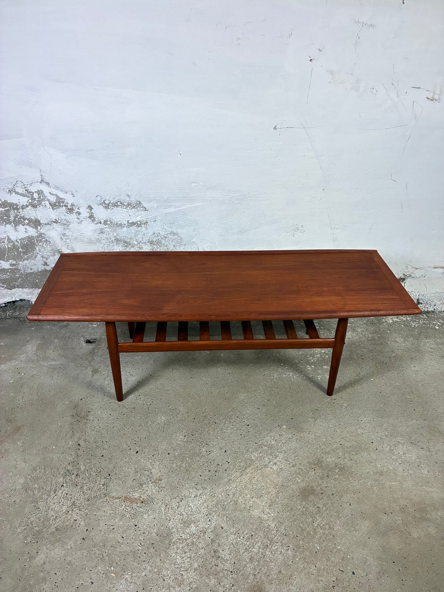 Teak Grethe Jalk coffee table 161x51x60