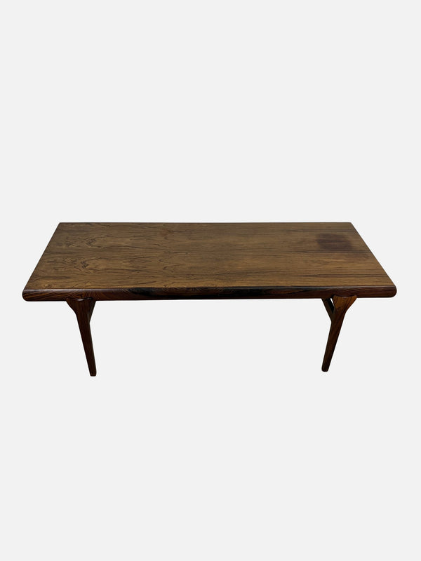 Rosewood coffee table by Johannes Andersen 159x64
