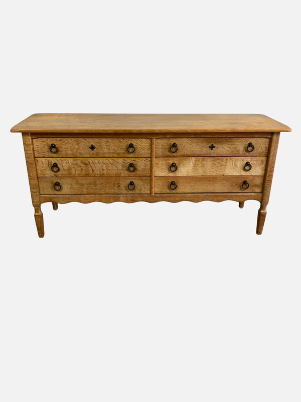 Low oak sideboard 140x63x43