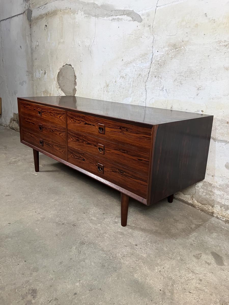 Low Rosewood sideboard by Brauer 135x57x50