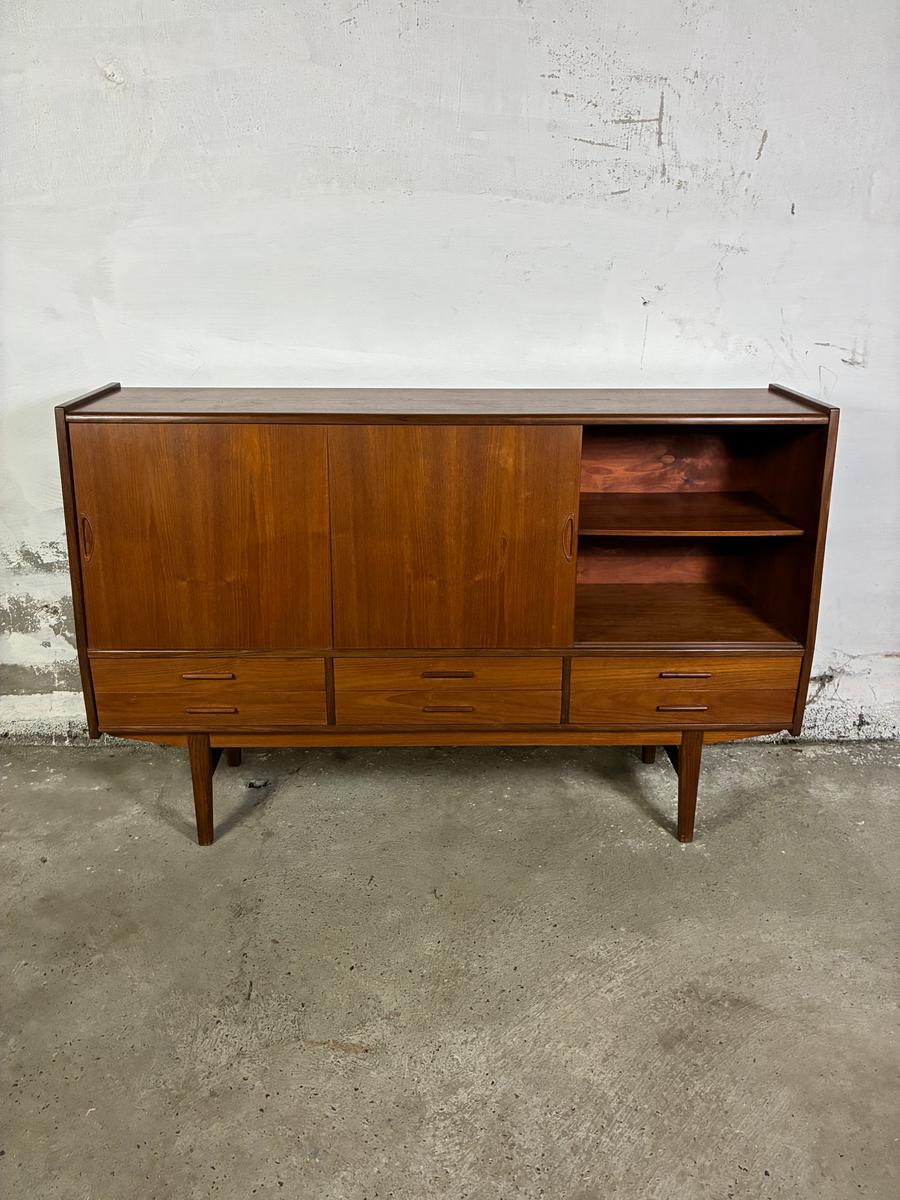 Teak highboard 180x116x47