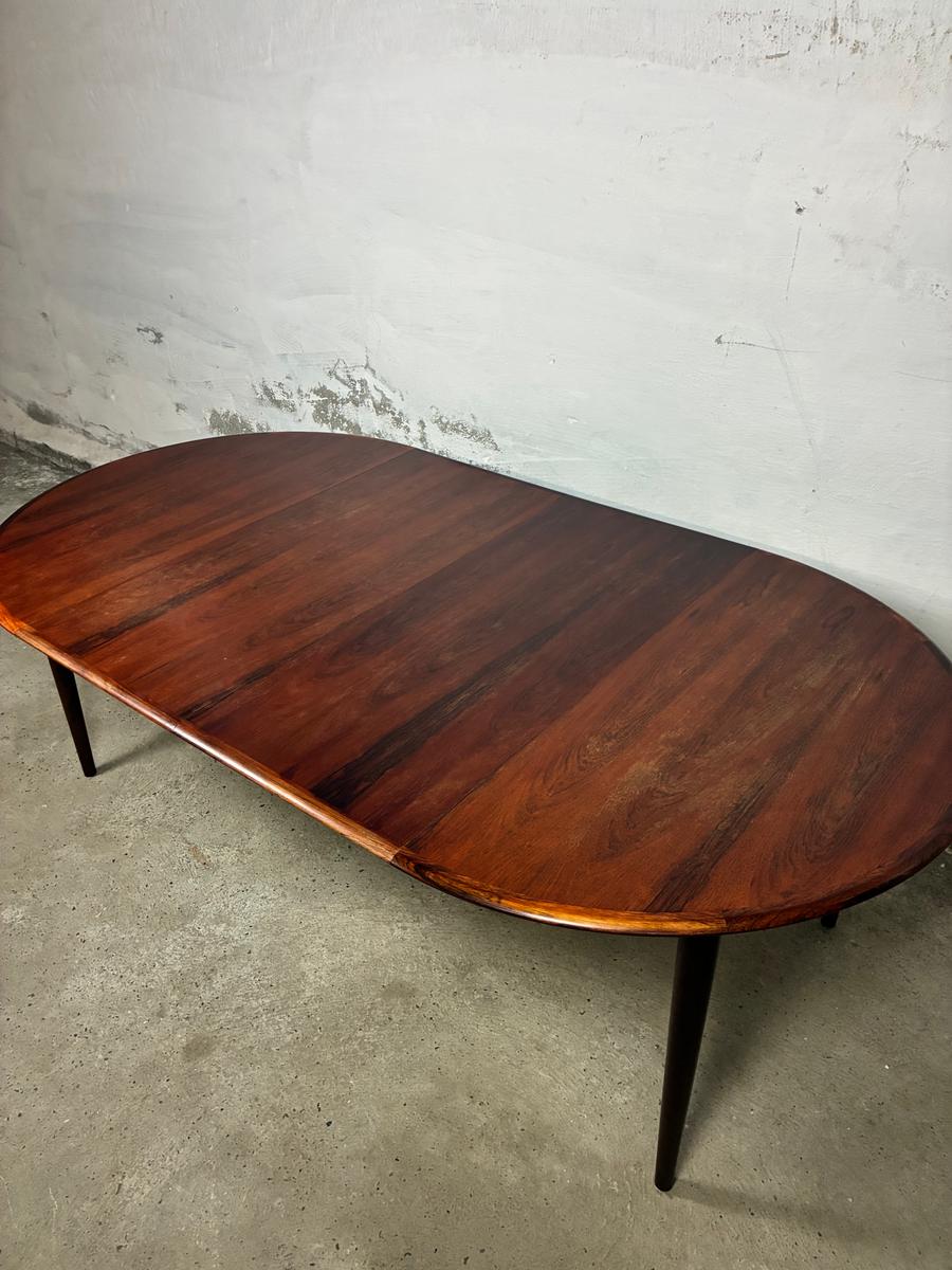 Round rosewood table by skovby møbelfabrik Ø120+2x50