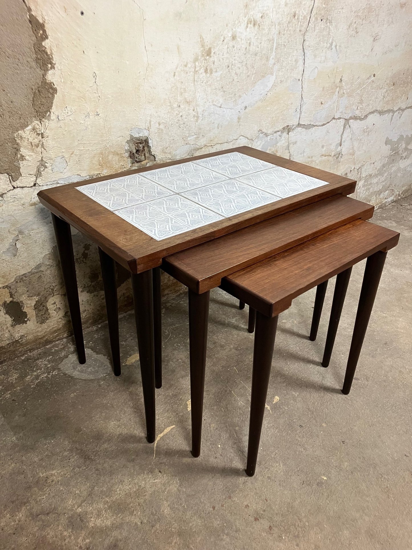 Set of 3 Small Rosewood tables 60x36