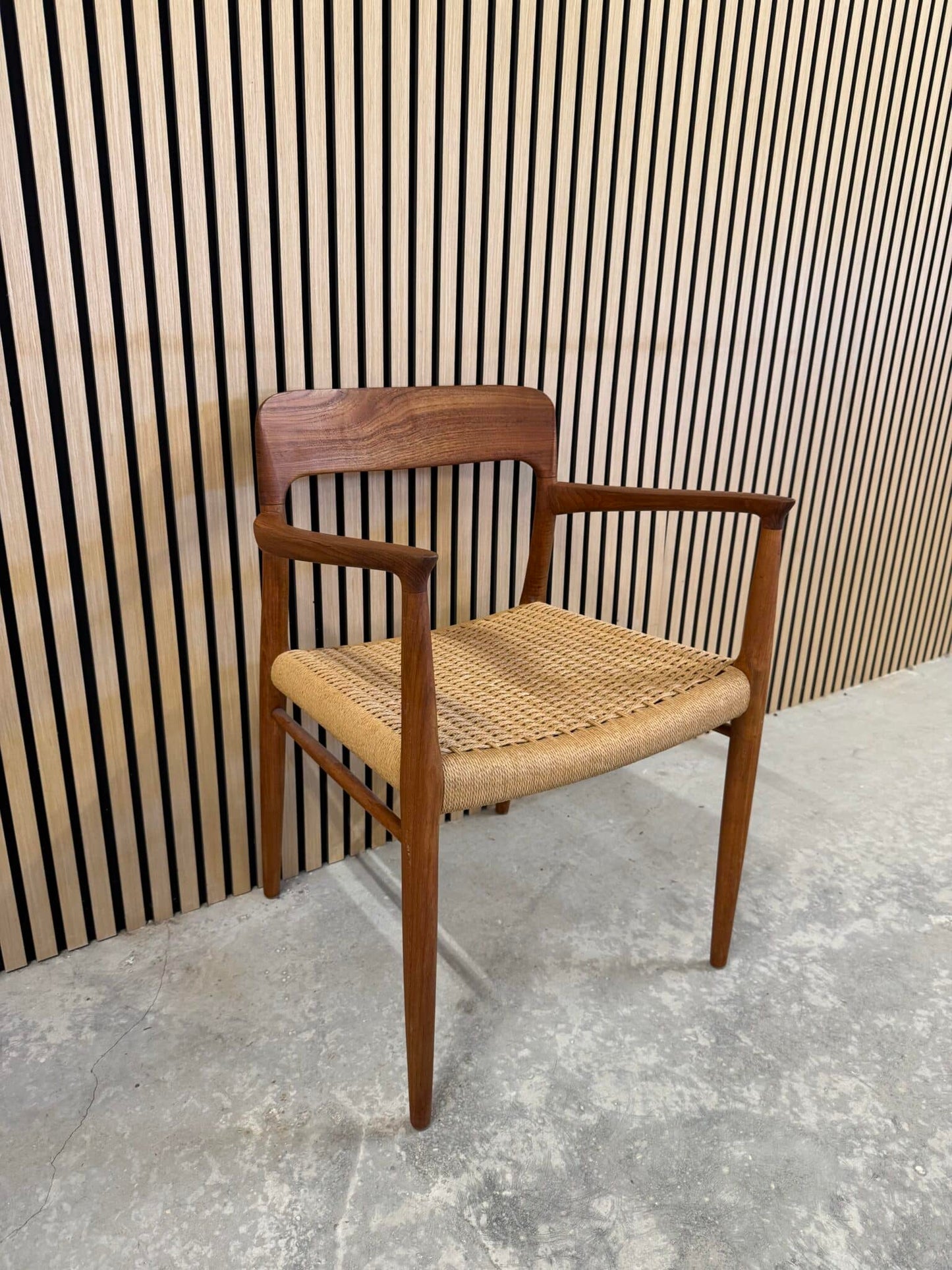 N.O Møller Armstol teak