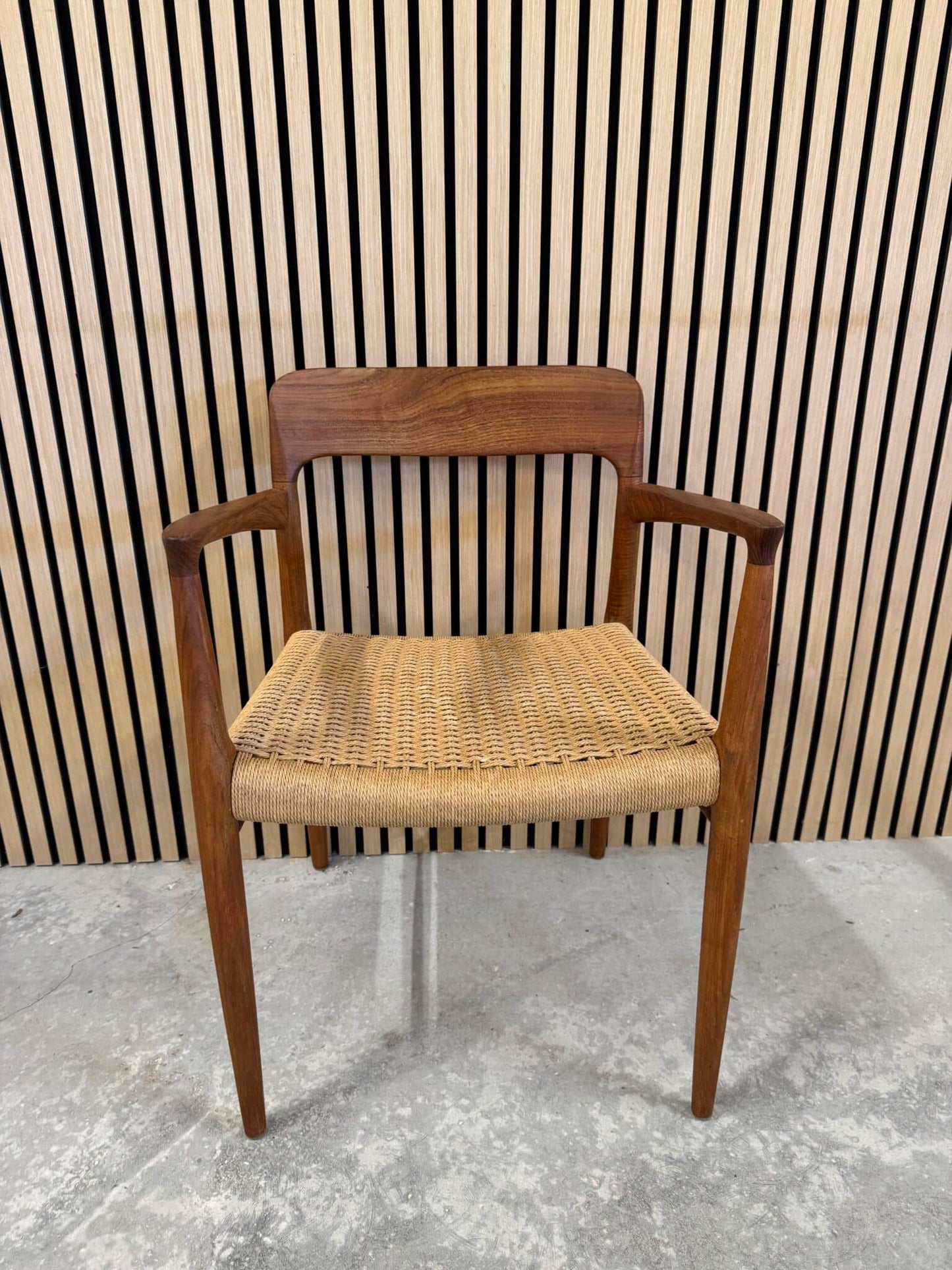 N.O Møller Armstol teak