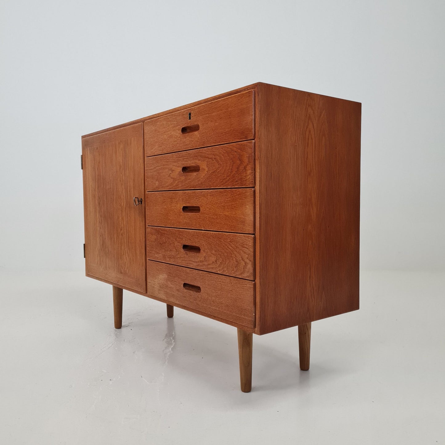 Sideboard | Eg | New legs | Kai Winding | P. Jeppesen
