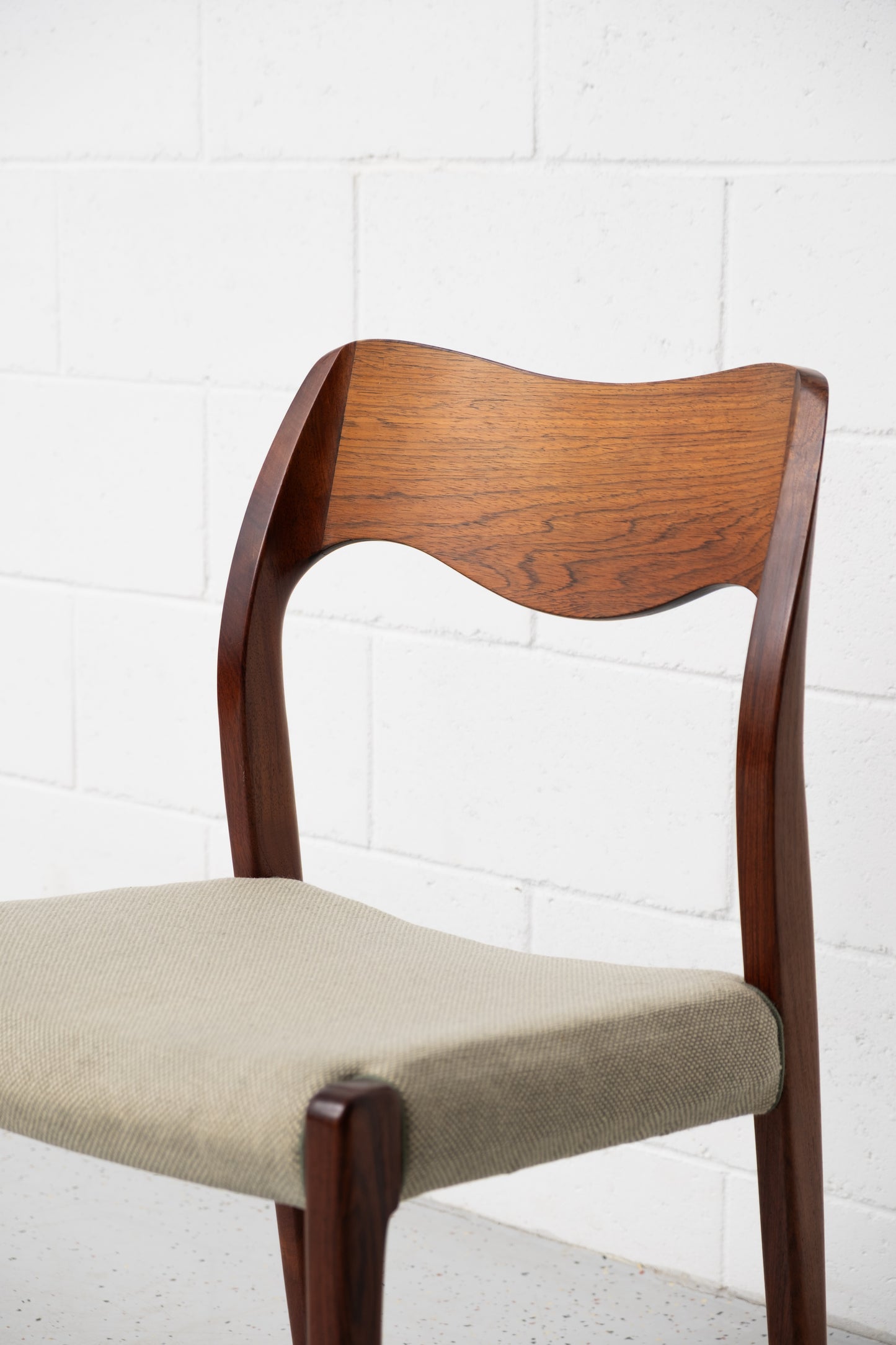 N.O. Møller Model 71 Rosewood, set of 4 (pre-order)