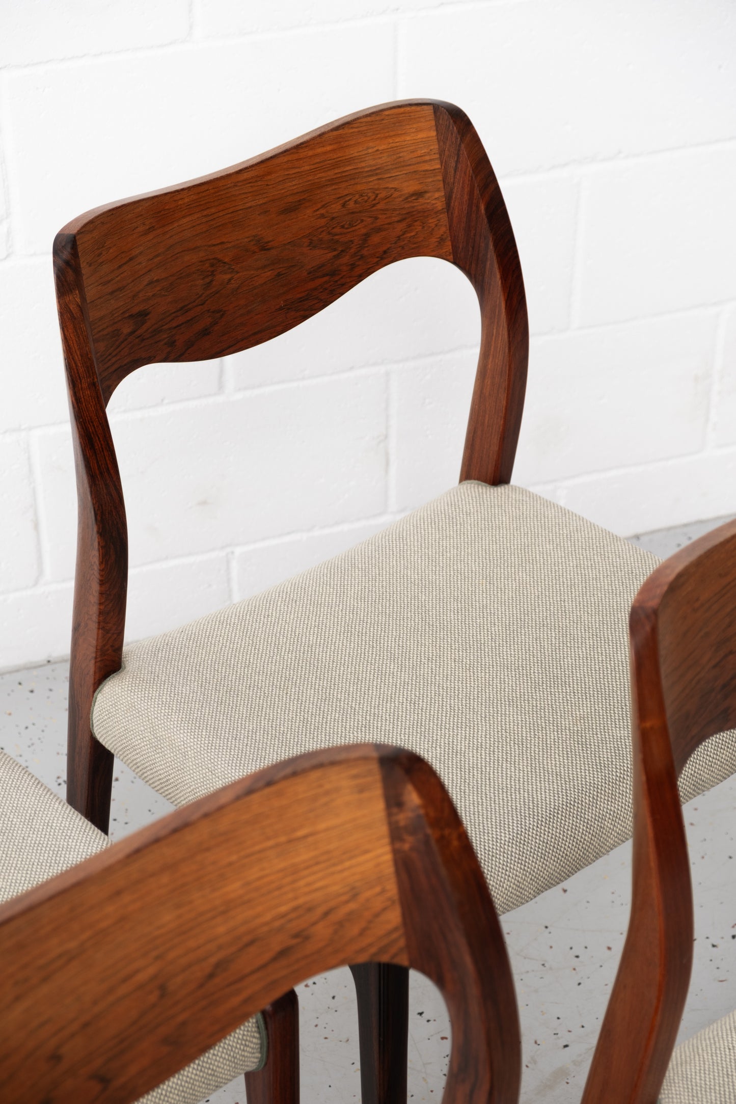 N.O. Møller Model 71 Rosewood, set of 4 (pre-order)