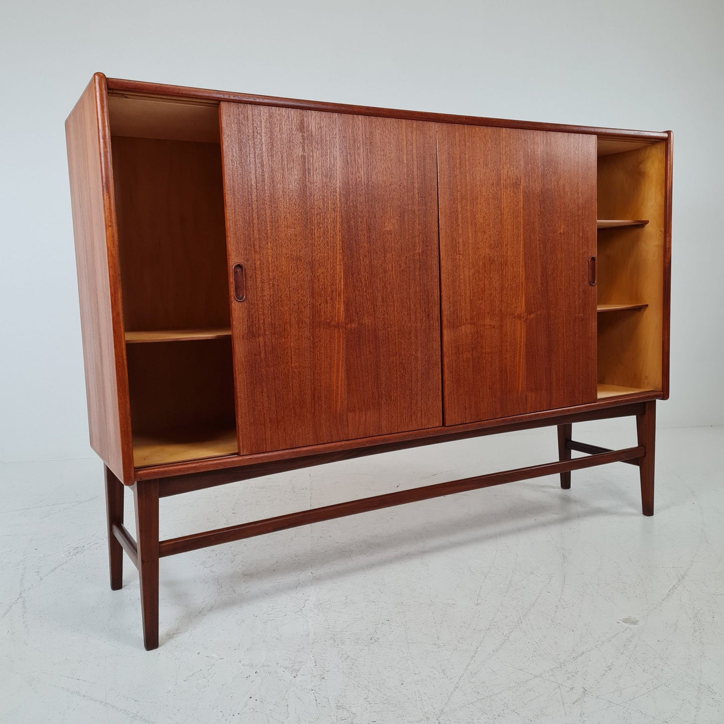 Sideboard | Teak | Sliding doors