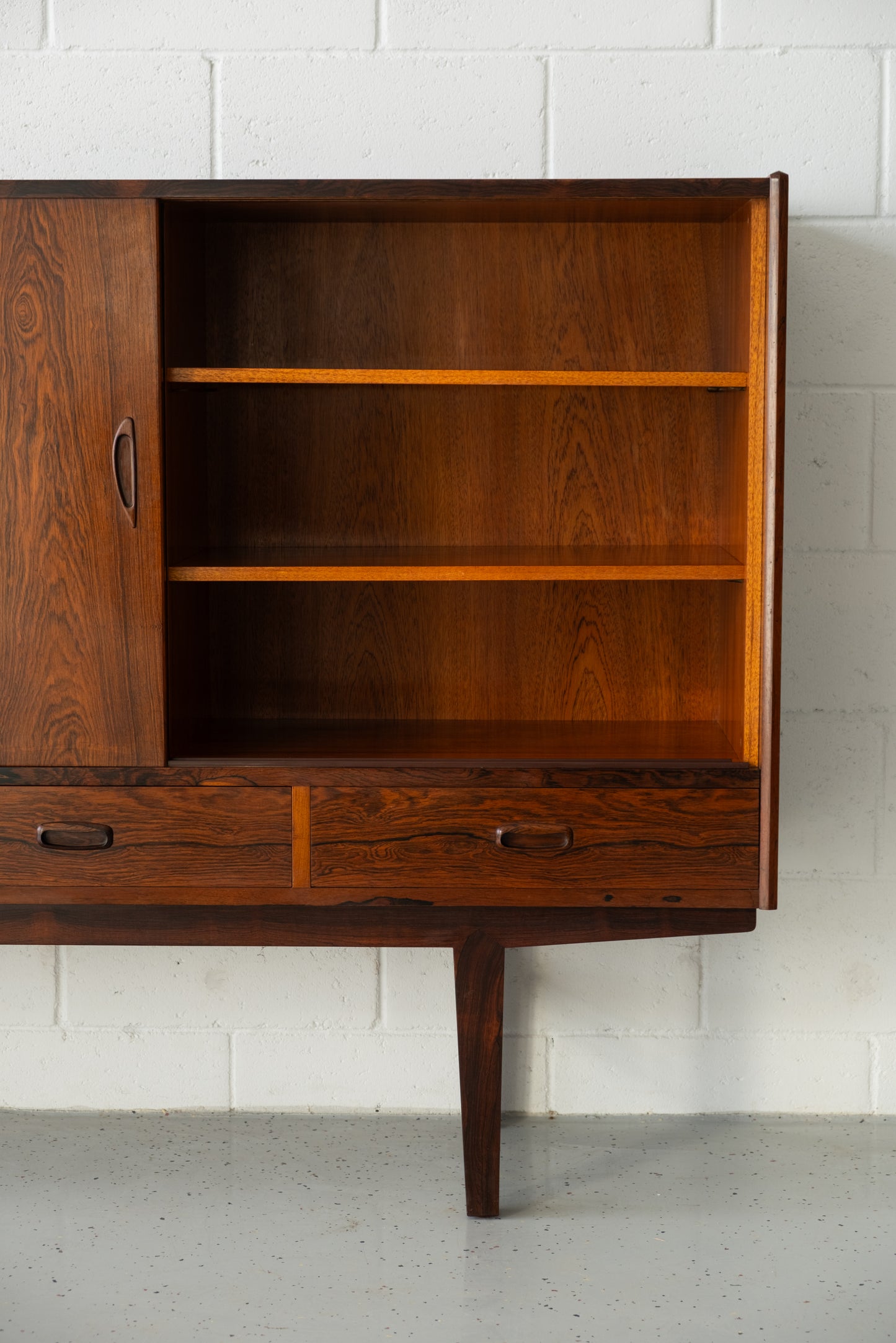 Danish high sideboard in rosewood