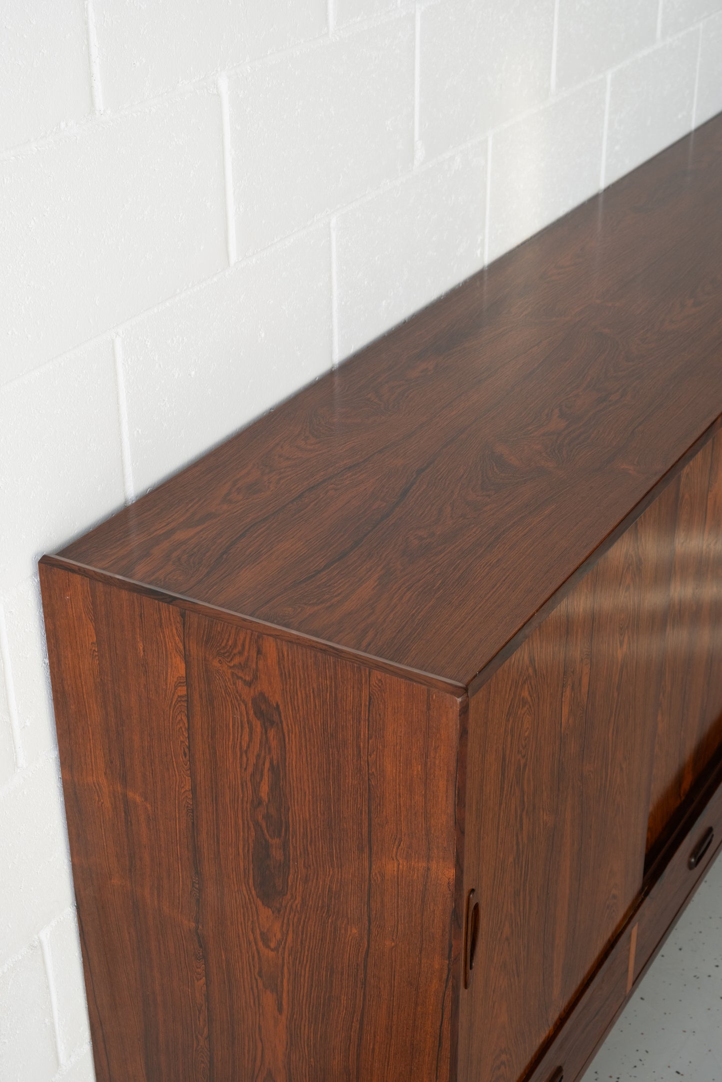 Danish high sideboard in rosewood