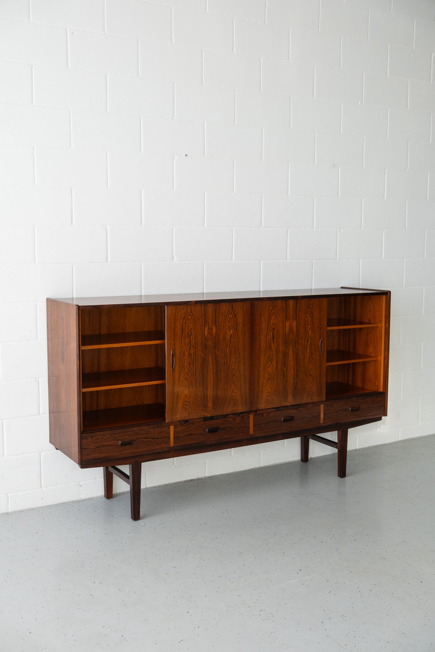 Danish high sideboard in rosewood