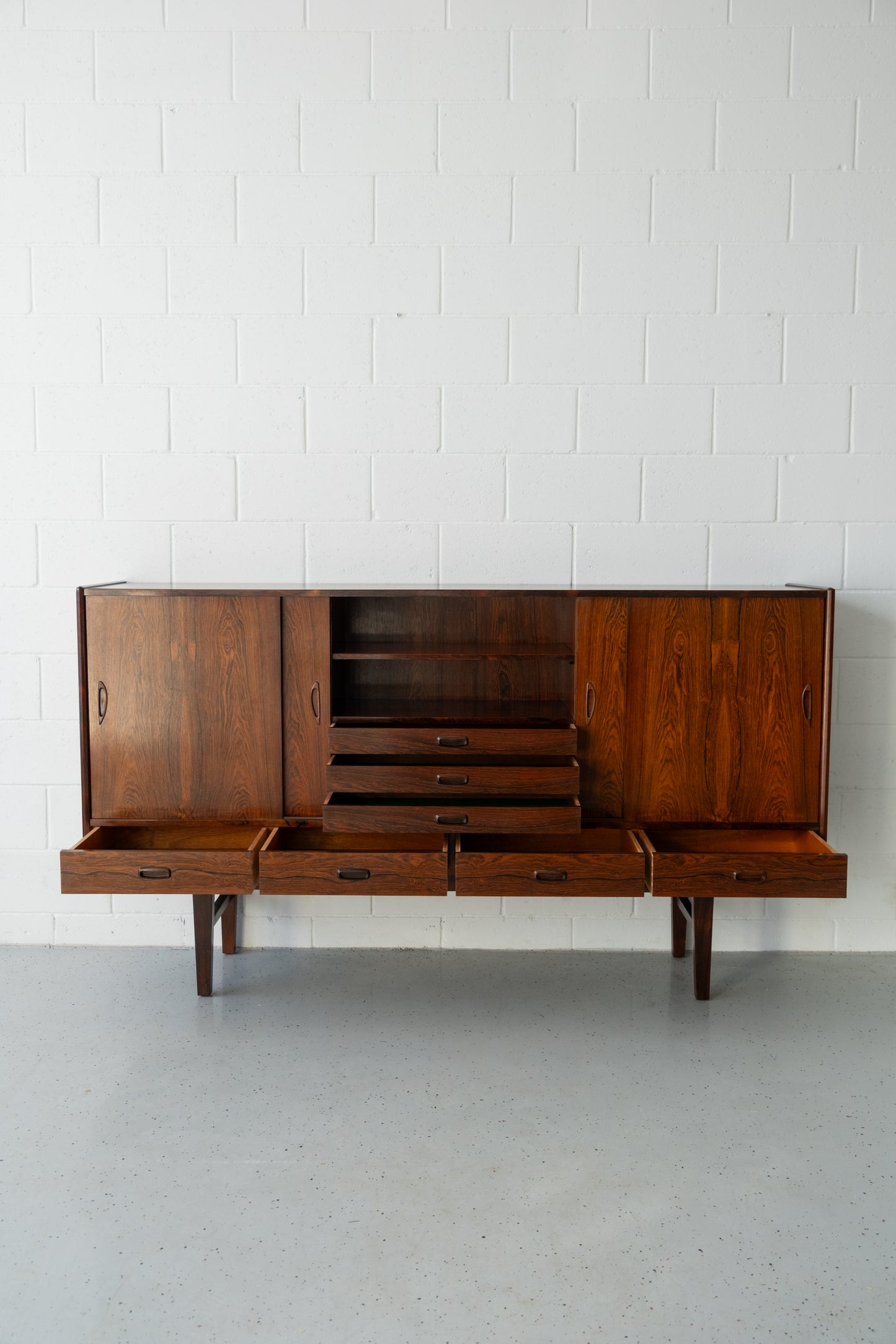 Danish high sideboard in rosewood