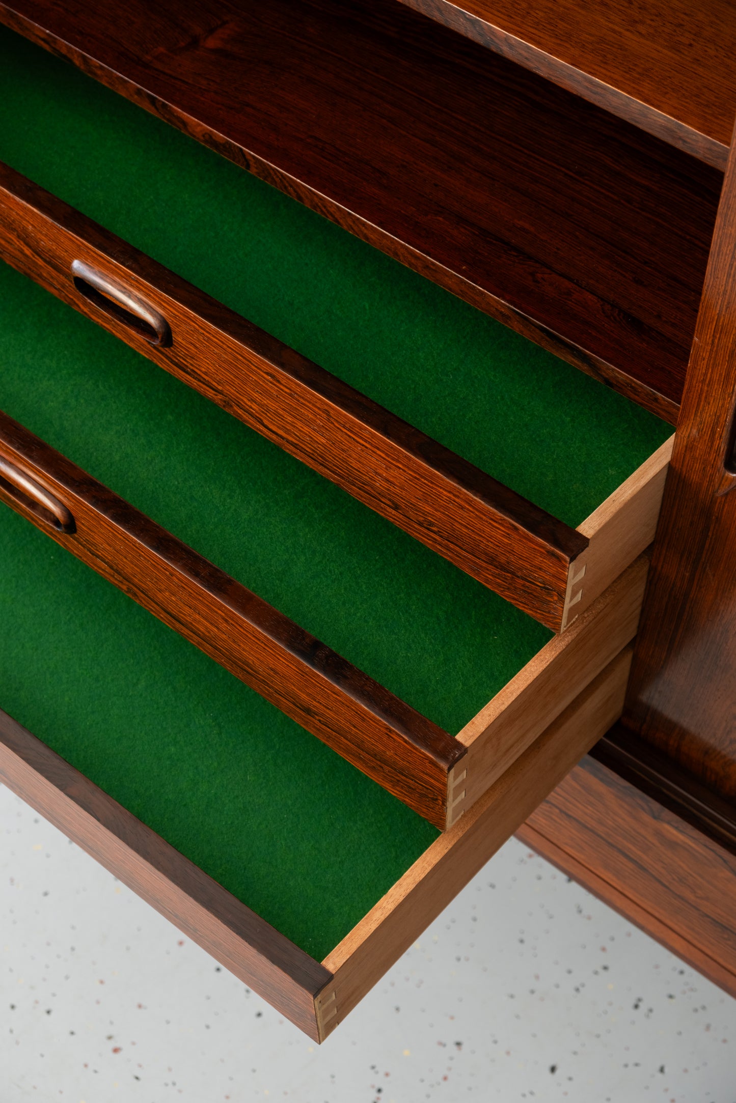 Danish high sideboard in rosewood