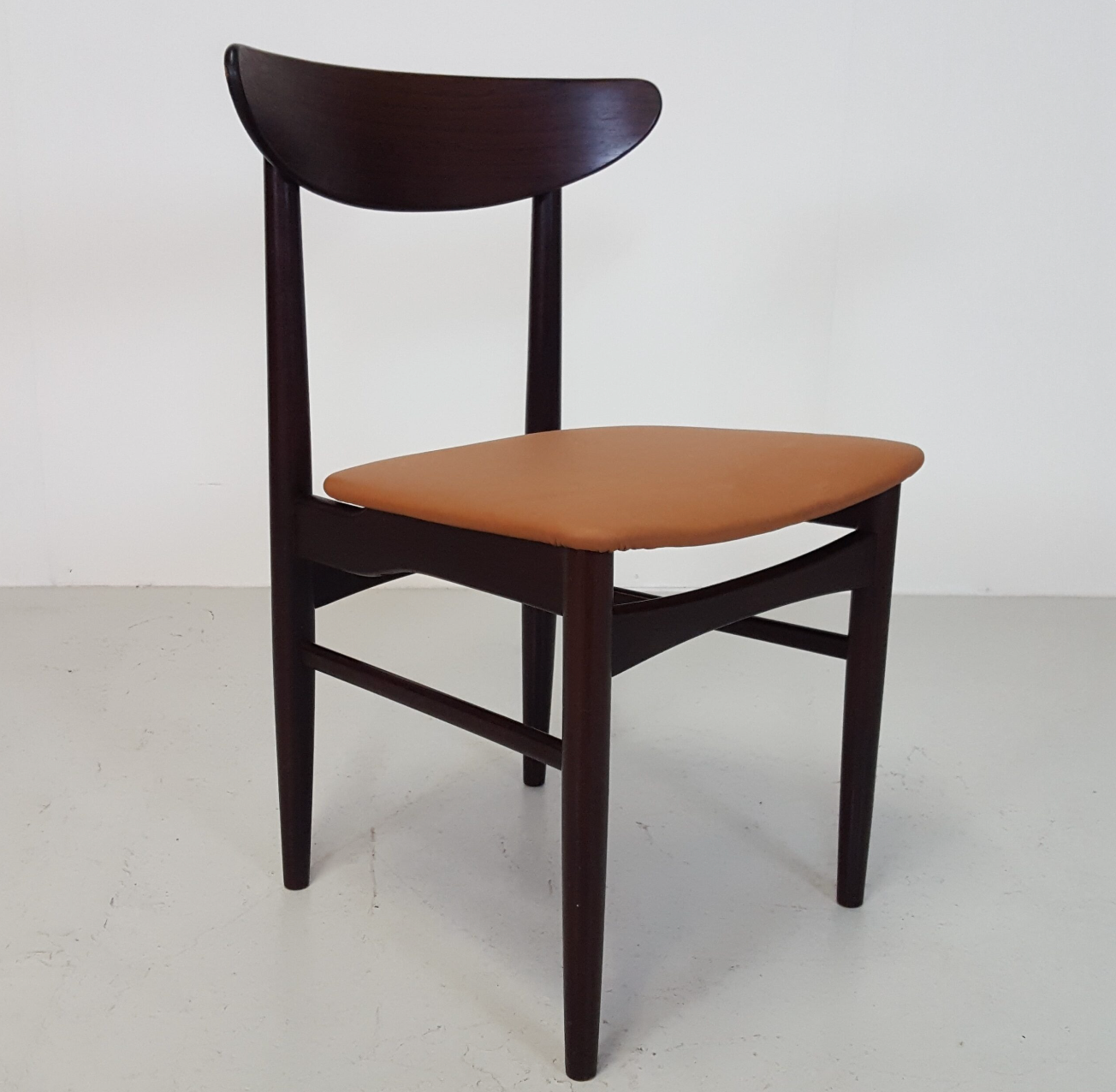 Dining table chair Rosewood | EW Bach | Skovby Furniture Factory