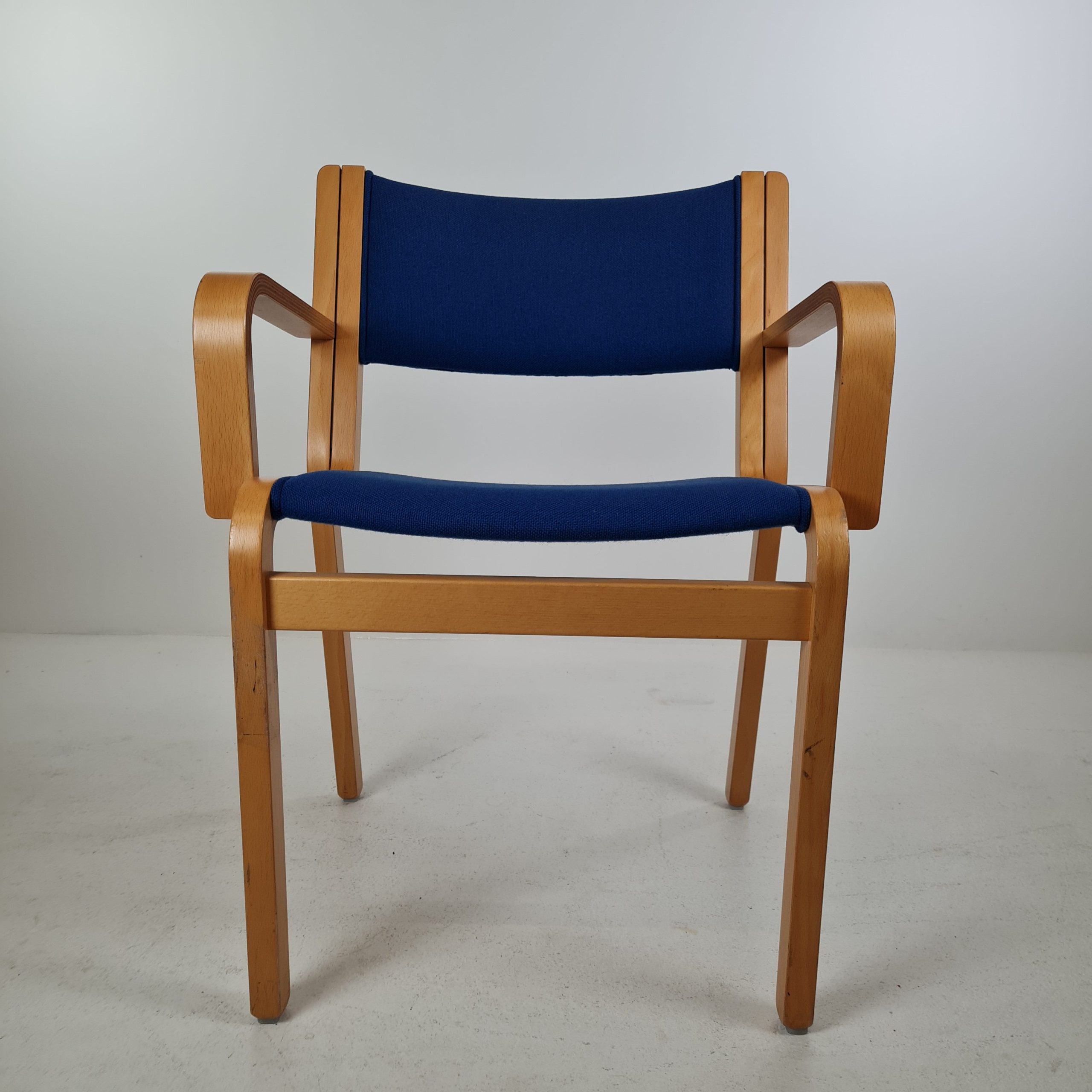 Chair model 45 with armrests | Blue wool | Magnus Olesen | Rud Thygesen and Johnny Sørensen